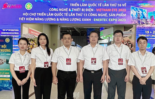 海阔天高 ，，，“颐越”千里